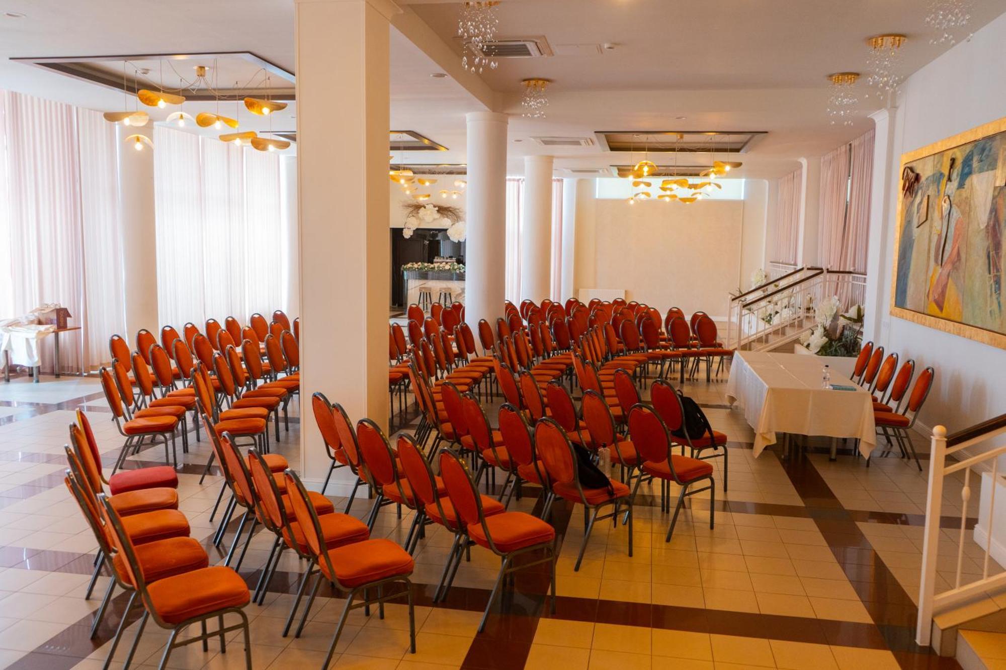 Hotel Aurelia Chisoda Buitenkant foto