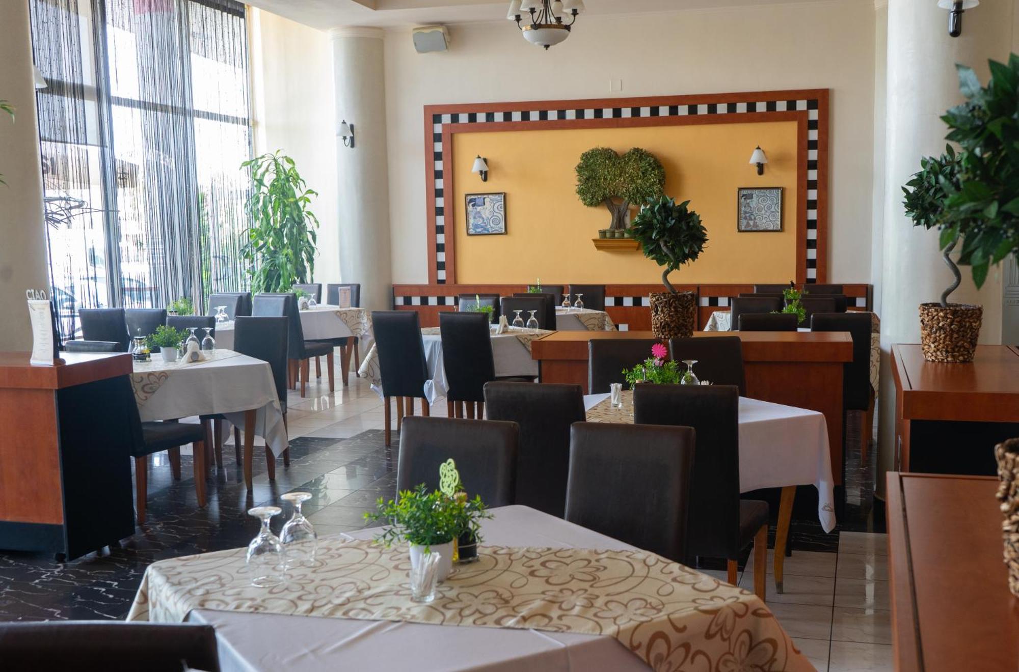 Hotel Aurelia Chisoda Buitenkant foto